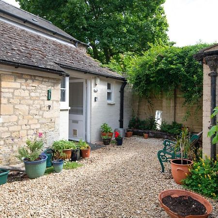 The Courtyard Cirencester Luaran gambar