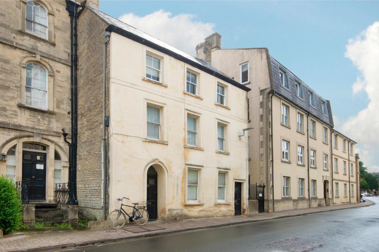 The Courtyard Cirencester Luaran gambar